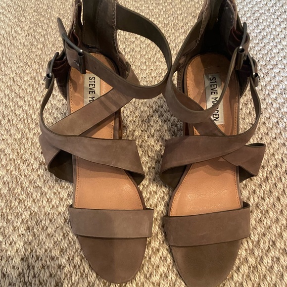 Steve Madden Heels - Picture 7 of 8